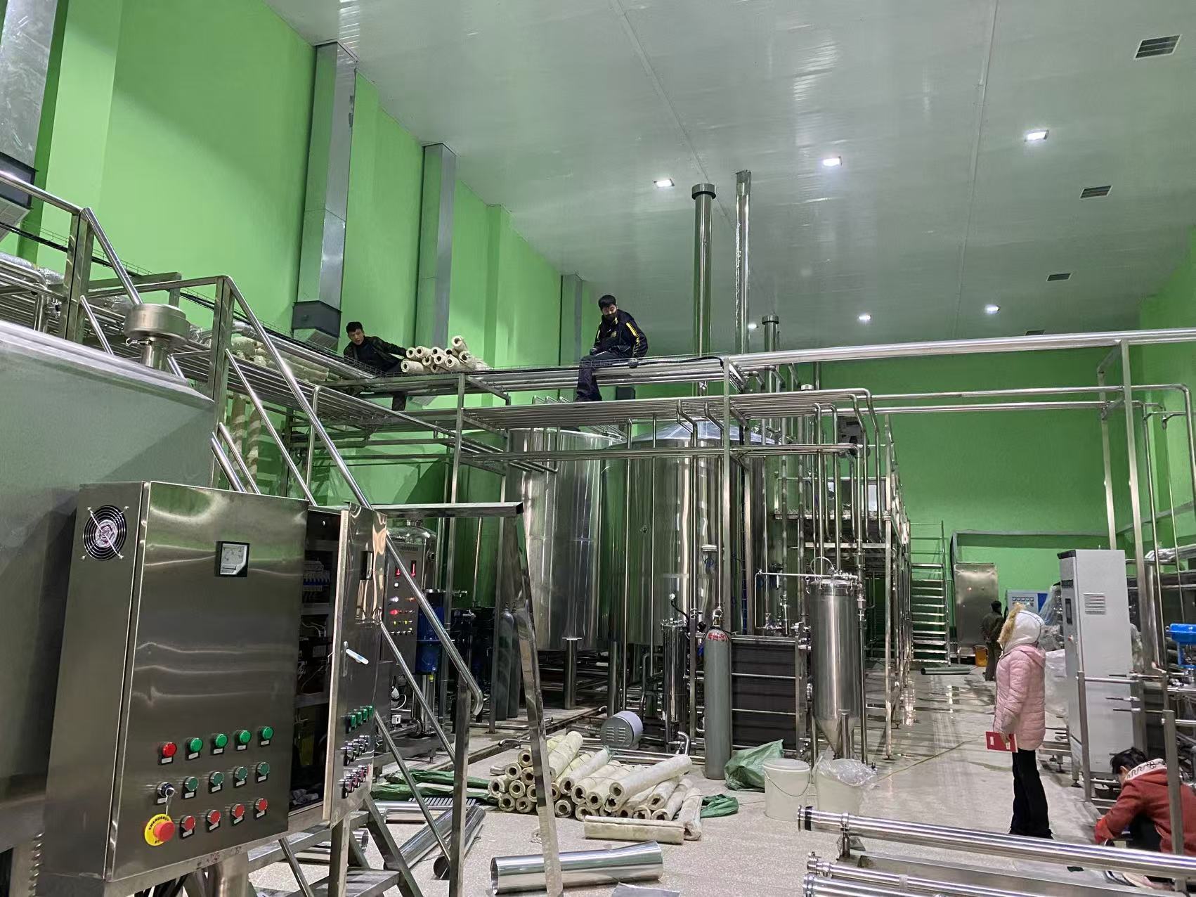 海兴精酿啤酒设备厂—精酿啤酒设备制造：传承工艺与创新科技的交融